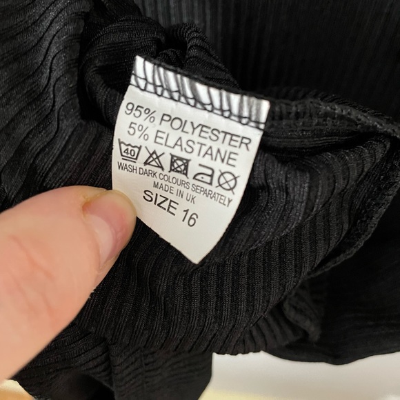 Y2K INSPIRED MISSGUIDED RIBBED BODYCON MINI PEEKABOO CHOKER DRESS US 12 - Picture 9 of 9